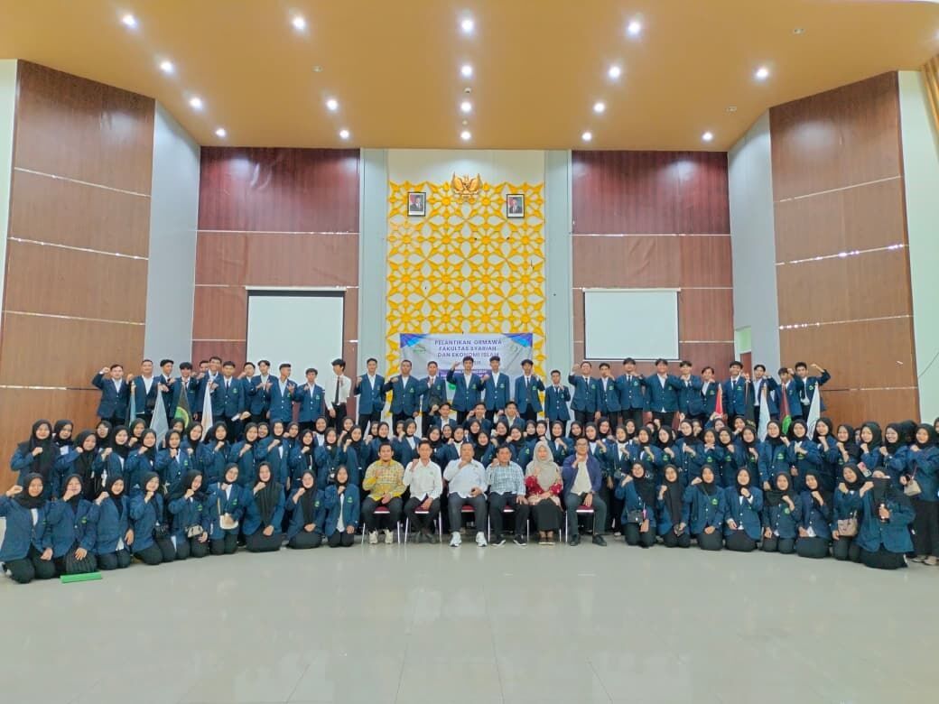 Dekan FSEI IAIN SAS BABEL Resmi Lantik Pengurus Ormawa Masa Jabatan 2026