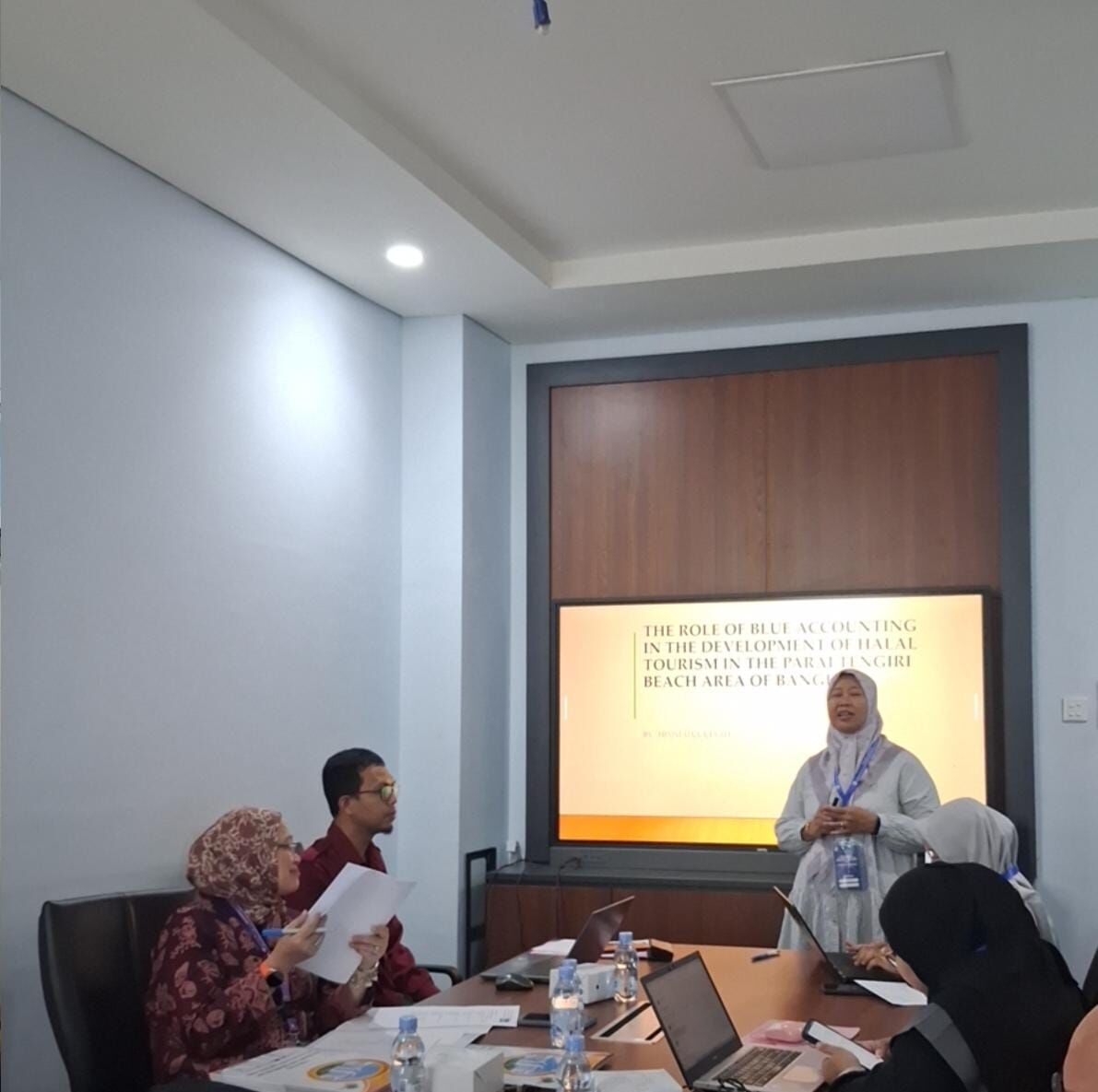 Dosen Prodi Akuntansi Syariah IAIN SAS BABEL Jadi Presenter pada International Conference on Islamic Economics and Business di UIN Sulthan Thaha Saifuddin Jambi