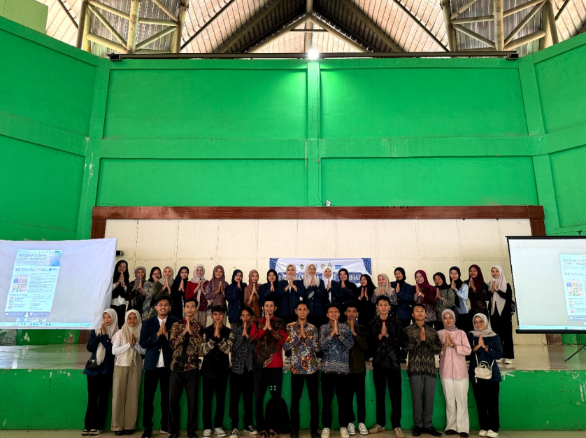 Menghubungkan Tradisi dan Inovasi: FSEI IAIN SAS BABEL Undang Narasumber Mesir, Arab Saudi dan Thailand dalam International Joint Webinar