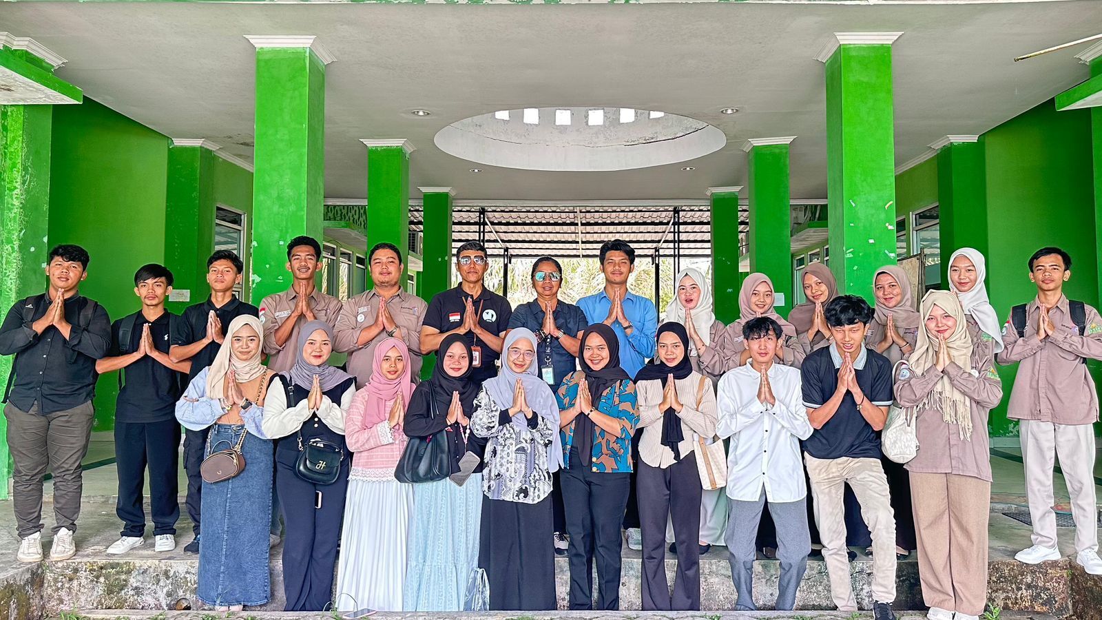 Prodi Pariwisata Syariah Gelar Sharing Session Tingkatkan Wawasan Mahasiswa