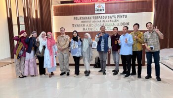 DEKAN DAN CIVITAS AKADEMIKA FSEI  MENGIKUTI ACARA PEMBINAAN ASN DARI REKTOR IAIN SAS BABEL