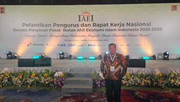 Dekan FSEI IAIN SAS BABEL, Dr. Iskandar, M.Hum hadiri Pelantikan Menteri Agama RI sebagai Ketua Umum DPP IAEI Indonesia Periode 2025-2030