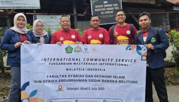 Tiga Mahasiswa FSEI IAIN SAS BABEL Gelar Pengabdian Masyarakat di Pusat Jagaan Lansia Selangor - Malaysia