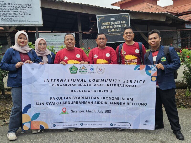 Tiga Mahasiswa FSEI IAIN SAS BABEL Gelar Pengabdian Masyarakat di Pusat Jagaan Lansia Selangor - Malaysia