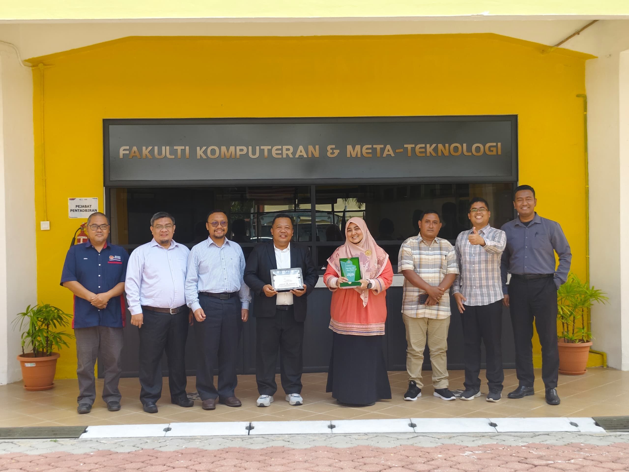 Wujud Kerjasama Internasional, FSEI IAIN SAS Bangka Belitung Visiting Campus bersama Fakulti Komputeran dan Meta Teknologi-UPSI